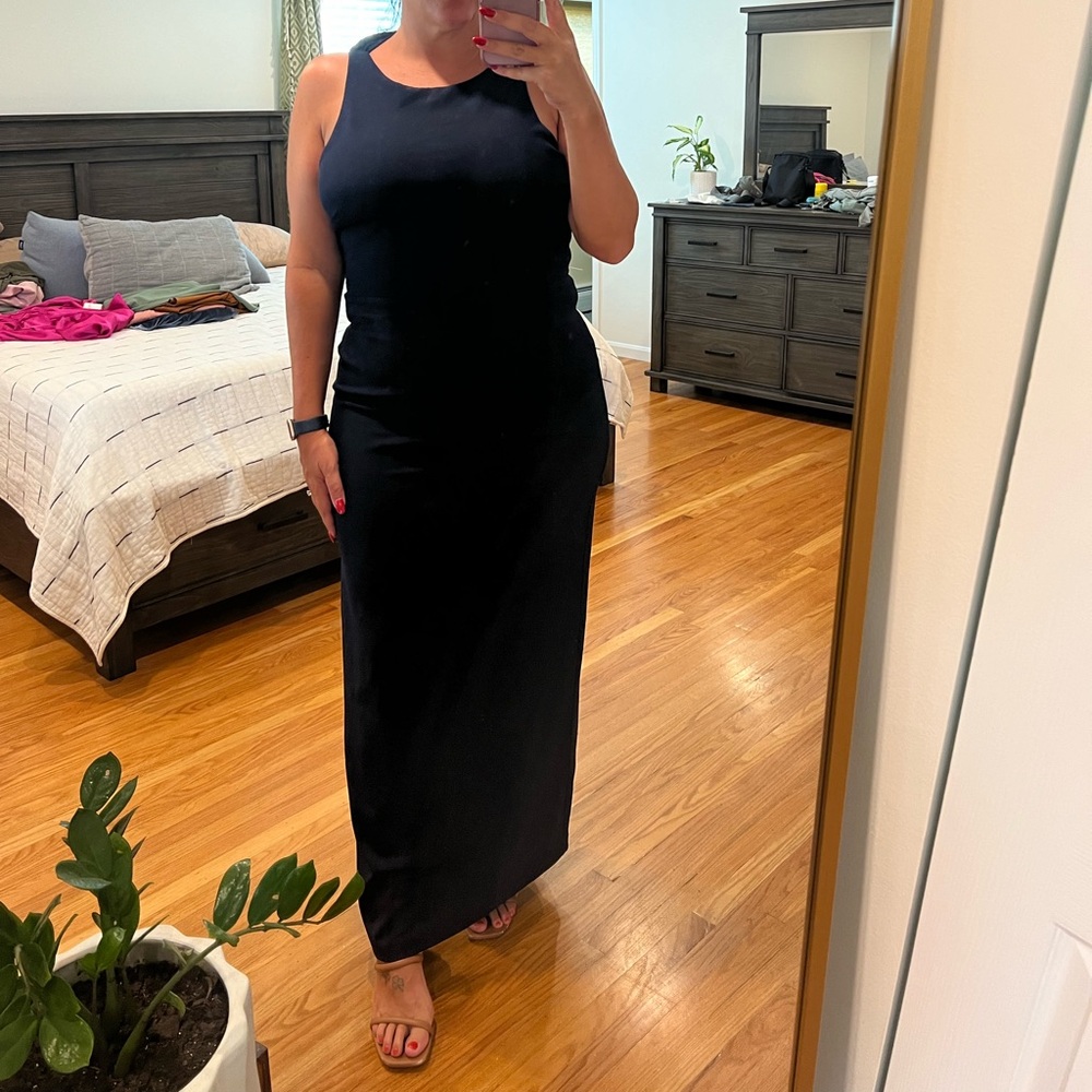 BHLDN navy blue gown size 16. Never worn.